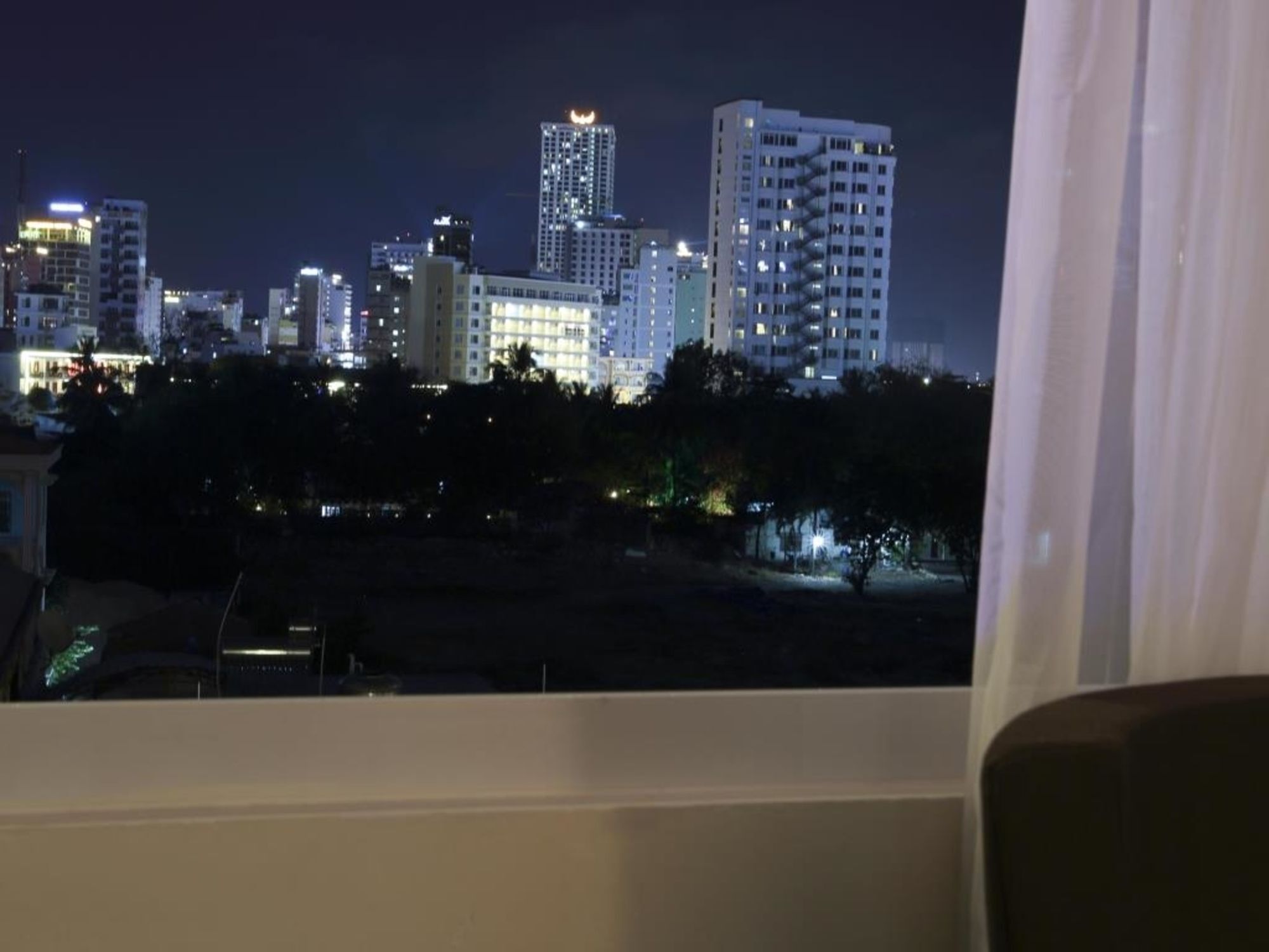 Thu Hien Hotel Nha Trang Exteriör bild